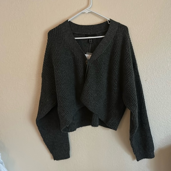 Heather grey crop cardigan - Picture 1 of 3